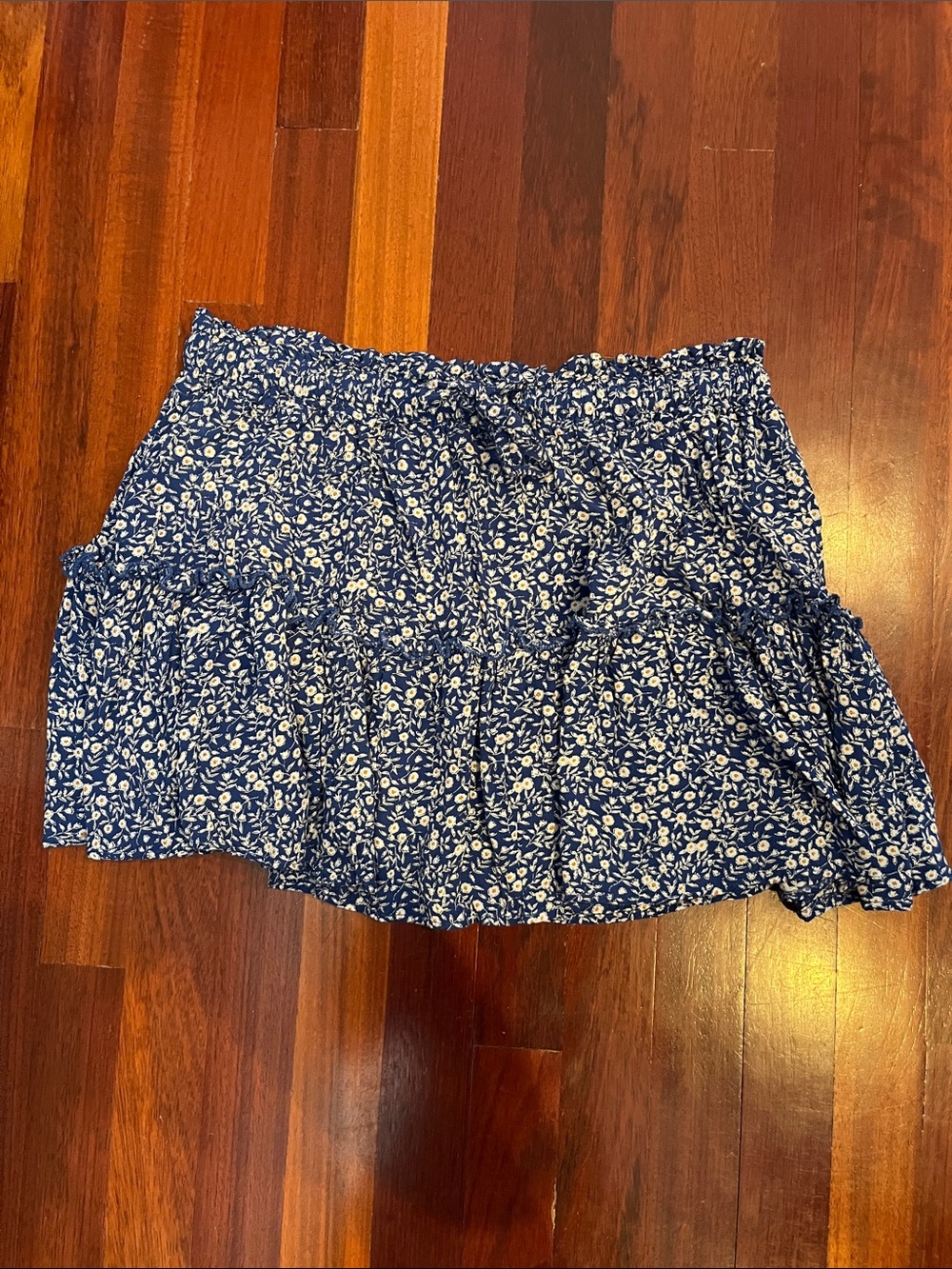 Womens Large Lulus Ruffle Tiered Skirt